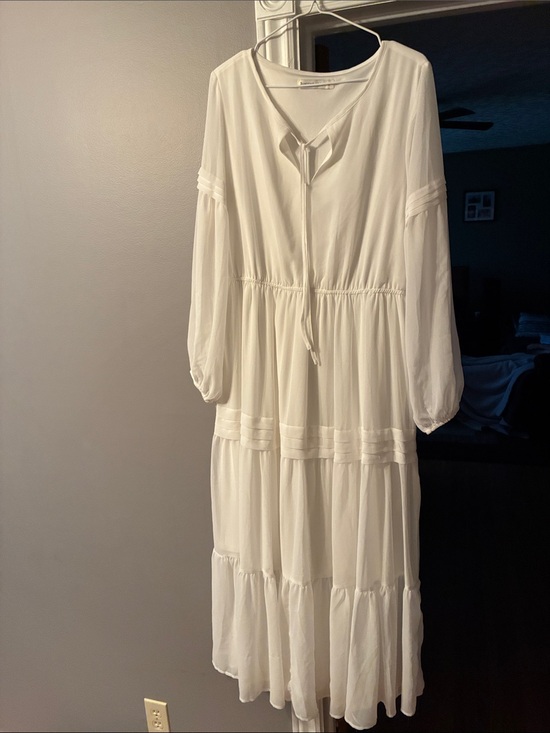 Rusttydustty Dresses & Skirts - Women's Off-White Long-Sleeve Chiffon Tiered Maxi Dress with Elastic Waist